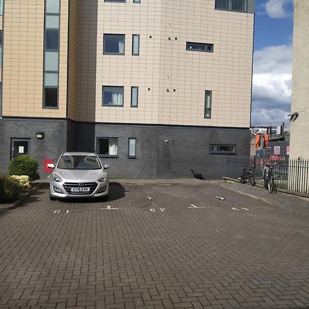 Glasgow City Charlotte Service Aparments Exterior photo