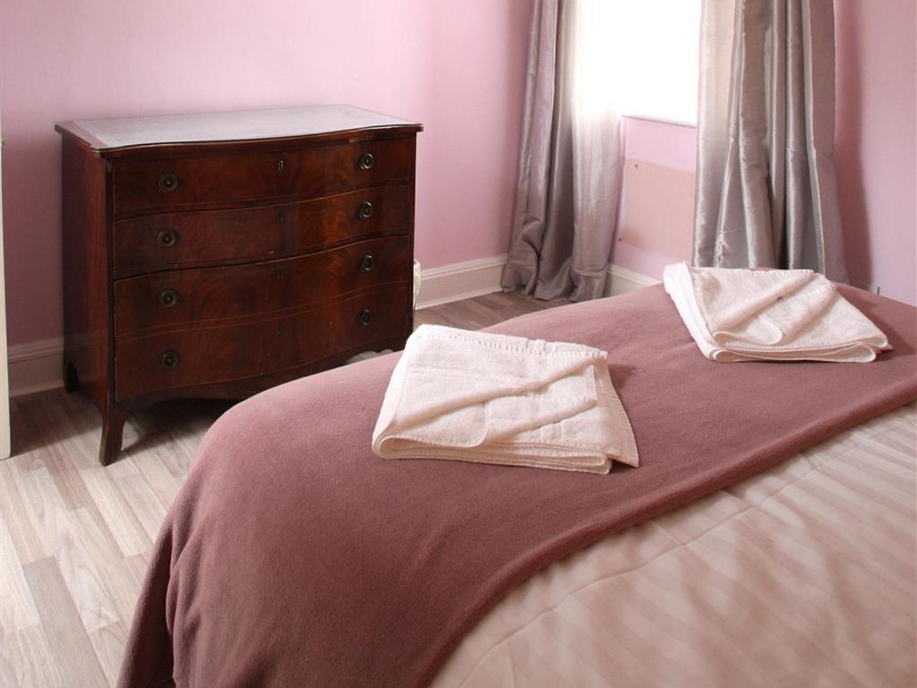 Glasgow City Charlotte Service Aparments Room photo